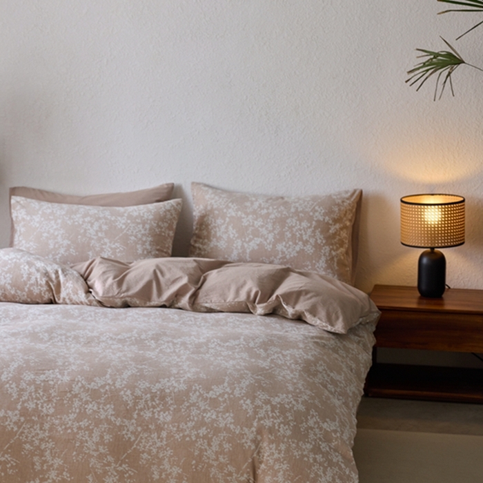 91家纺网 家纺一手货源 找家纺 安莱生活 2025新款三层纱大提花四件套-叶雨朦胧 叶雨朦胧-卡其