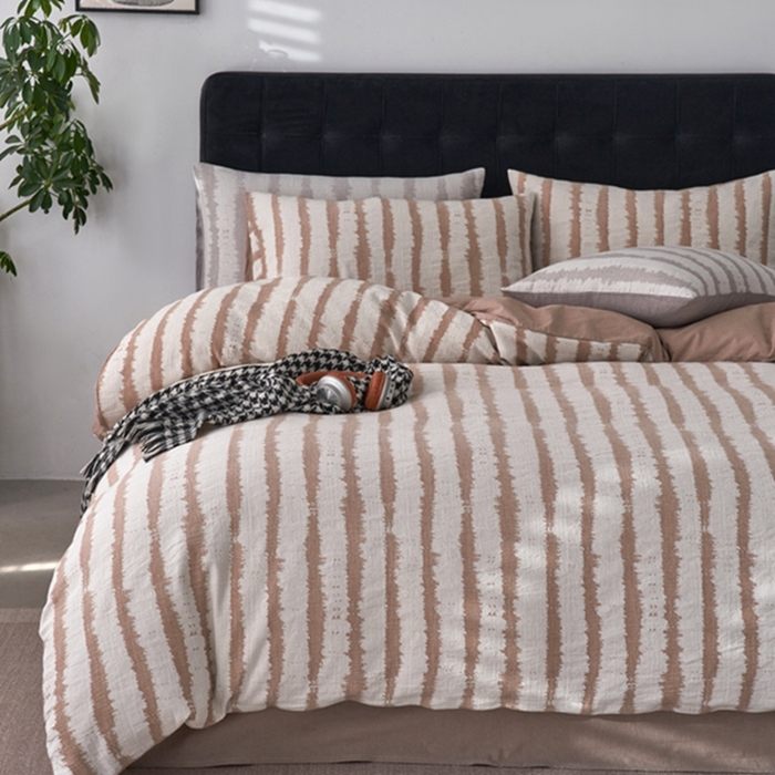 91家纺网 家纺一手货源 找家纺 安莱生活 2025新款三层纱大提花四件套-艾克拉 艾克拉-卡其