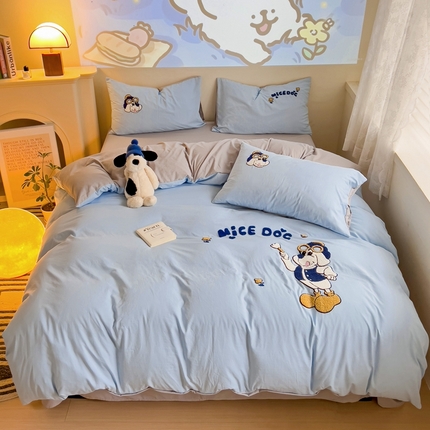 艾橙家纺 2024新款超柔云朵棉毛巾绣四件套 彼得狗