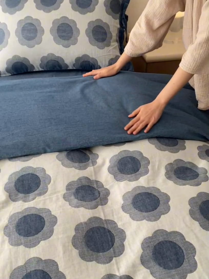 91家纺网 家纺一手货源 找家纺 安莱生活 2024新款双层纱大提花四件套-太阳花系列 太阳花-深蓝