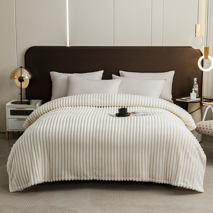 （总）璐维斯家纺 2025款纯色抽条牛奶绒法莱绒仿兔毛绒毛毯盖毯 跨境 外贸爆款 直播 电商专供 礼品绒毯