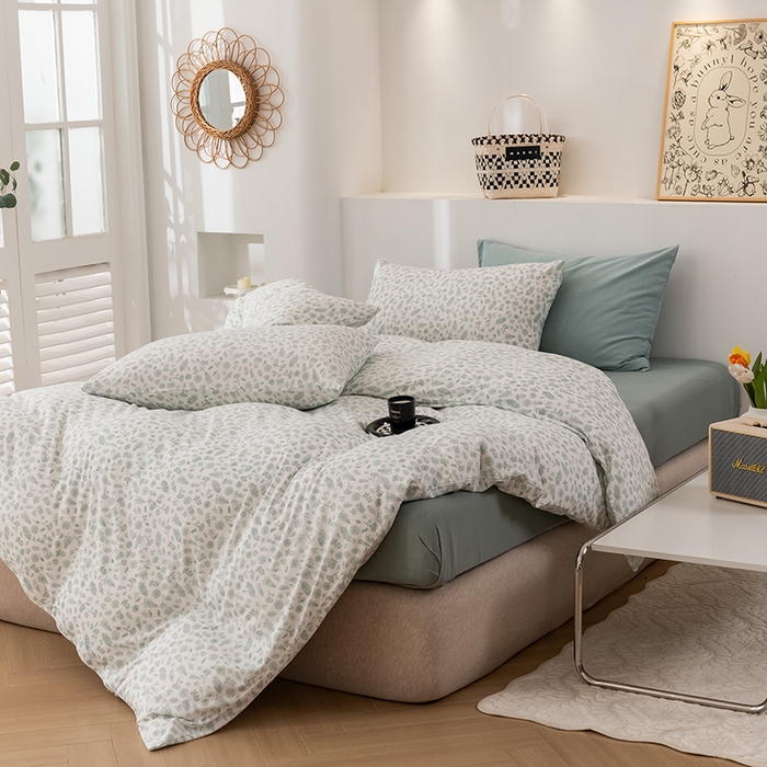 91家纺网 家纺一手货源 找家纺 优姿家纺2024新款A类全棉针织棉系列四件套 秋韵-绿