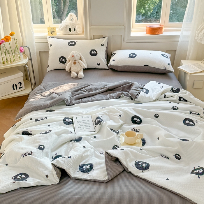 91家纺网 家纺一手货源 找家纺 仟网汇 2024新款泡泡棉夏被四件套热款 黑煤球