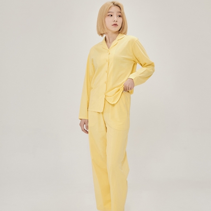 91家纺网 家纺一手货源 找家纺 EH 2024新款全棉男女情侣款家居服-女款翻领 鹅黄色