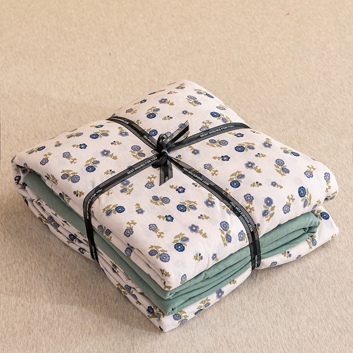 91家纺网 家纺一手货源 找家纺 优姿家纺2024新款A类全棉针织棉系列四件套 花雅-蓝