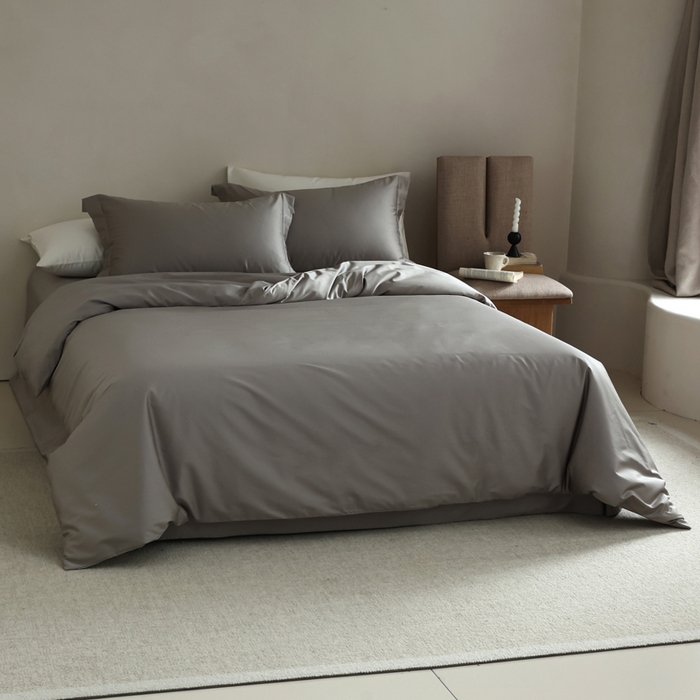 91家纺网 家纺一手货源 找家纺 轩和 2024新款70支埃及匹马棉纯棉纯色四件套风格二 锦缎灰