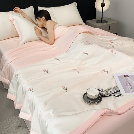 91家纺网 家纺一手货源 找家纺 （总）利欧 2025新款直播电商热卖爆款刺绣水洗真丝夏被四件套夏凉被空调被