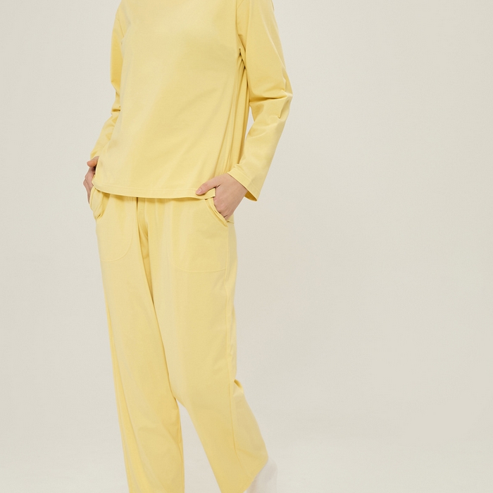 91家纺网 家纺一手货源 找家纺 EH 2024新款全棉男女情侣款家居服-男女款圆领 女款鹅黄色