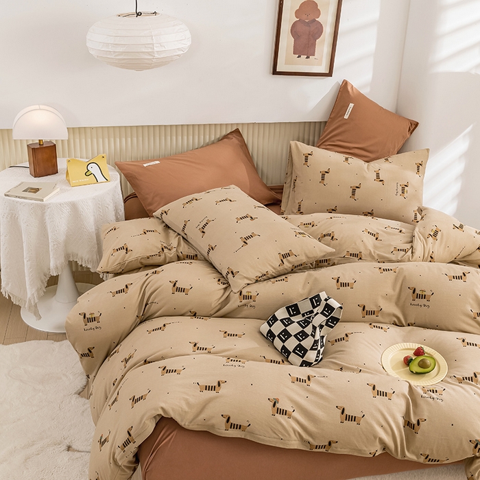 91家纺网 家纺一手货源 找家纺 优姿家纺2024新款A类全棉针织棉系列四件套 线条狗-咖