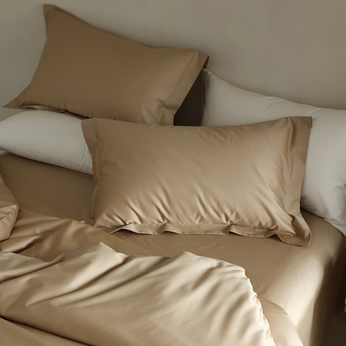 91家纺网 家纺一手货源 找家纺 轩和 2024新款70支埃及匹马棉纯棉纯色四件套风格二 浮光金