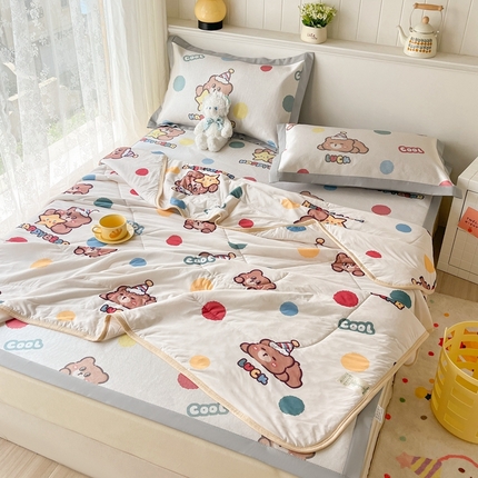 91家纺网 家纺一手货源 找家纺 （总）欧邦 新款A类冰藤席夏被套件