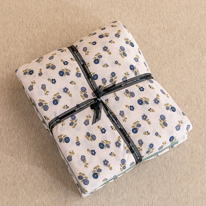 91家纺网 家纺一手货源 找家纺 优姿家纺2024新款A类全棉针织棉系列四件套 花雅-蓝