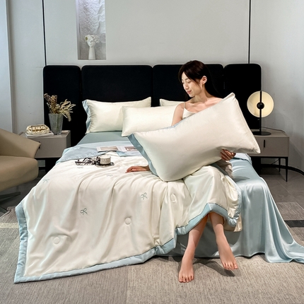 91家纺网 家纺一手货源 找家纺 利欧 2025新款刺绣水洗真丝夏被四件套 蝴蝶-奶白蓝