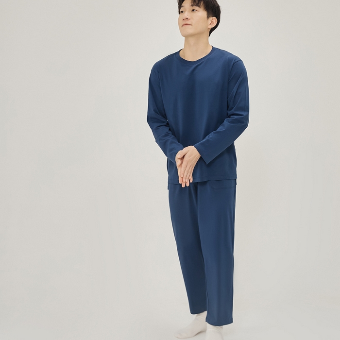 91家纺网 家纺一手货源 找家纺 EH 2024新款全棉男女情侣款家居服-男款圆领 莓蓝