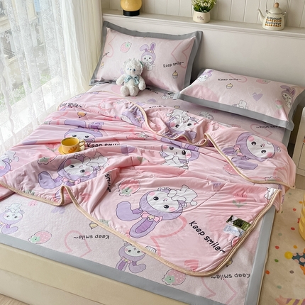 91家纺网 家纺一手货源 找家纺 （总）欧邦 新款A类冰藤席夏被套件