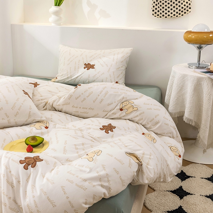 91家纺网 家纺一手货源 找家纺 优姿家纺2024新款A类全棉针织棉系列四件套 菲尔熊-绿