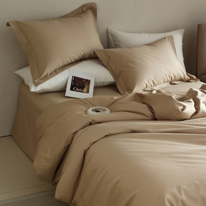 91家纺网 家纺一手货源 找家纺 轩和 2024新款70支埃及匹马棉纯棉纯色四件套风格二 浮光金