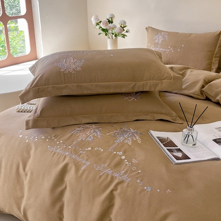 艾迪尚家纺 2025新款纯色生态磨毛绣花单枕套 幸福树-驼色