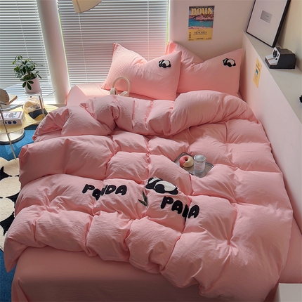 91家纺网 家纺一手货源 找家纺 （总）阿曼达 2024新款ins博主风简约轻奢卡通熊猫毛巾绣水洗m四件套