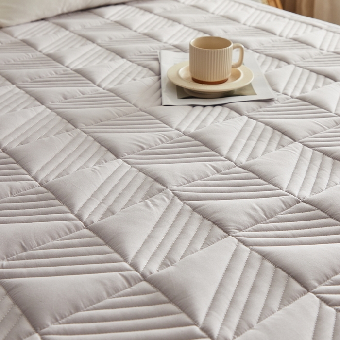 91家纺网 家纺一手货源 找家纺 祁恋婷家居 2024新款A类全棉夹棉床护垫 月光灰