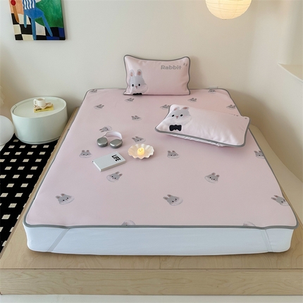 91家纺网 家纺一手货源 找家纺 （总）美乐迪家纺 2024新款碳光凉感冰丝席