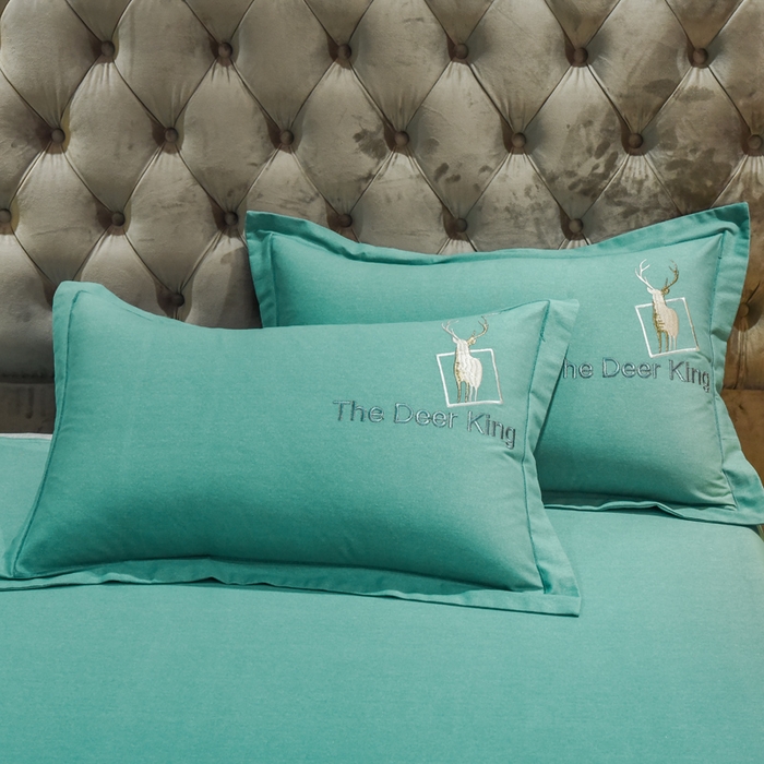 91家纺网 家纺一手货源 找家纺 艾迪尚家纺 2025新款纯色生态磨毛绣花单枕套 麋鹿-水绿