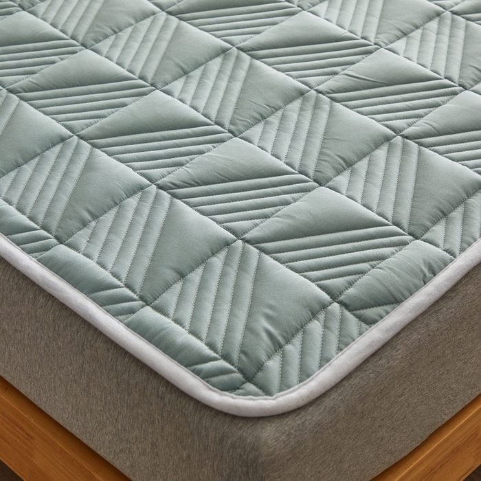 91家纺网 家纺一手货源 找家纺 祁恋婷家居 2024新款A类全棉夹棉床护垫 天空蓝