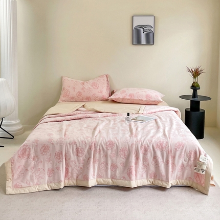 91家纺网 家纺一手货源 找家纺 一加一 2025新款全棉三层纱提花大豆夏被 暗香-粉