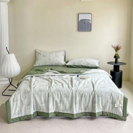 91家纺网 家纺一手货源 找家纺 一加一 2025新款全棉三层纱提花大豆夏被 羽叶-绿