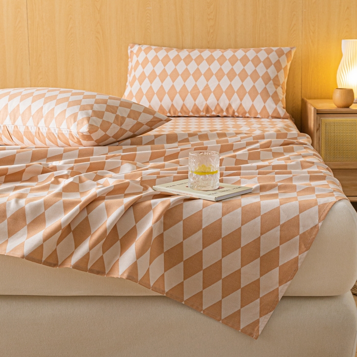 91家纺网 家纺一手货源 找家纺 鑫钰 2024新款全棉老粗布床单  菱格-咖