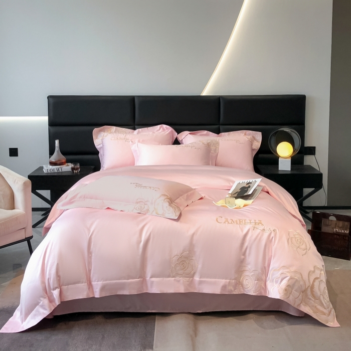 91家纺网 家纺一手货源 找家纺 星蕴家纺 2024新款全棉刺绣四件套-克丽丝系列 莫兰迪粉