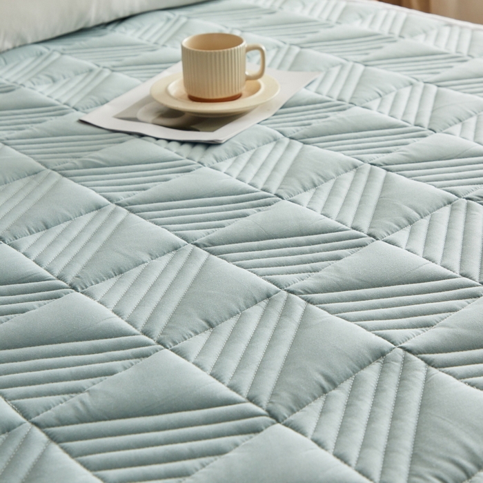 91家纺网 家纺一手货源 找家纺 祁恋婷家居 2024新款A类全棉夹棉床护垫 天空蓝