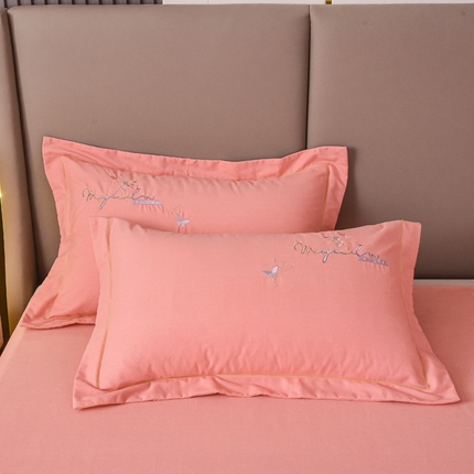艾迪尚家纺 2025新款纯色生态磨毛绣花单枕套 蝶恋花-暖玉