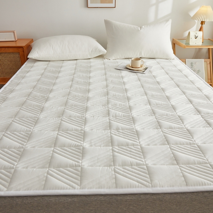 91家纺网 家纺一手货源 找家纺 祁恋婷家居 2024新款A类全棉夹棉床护垫 典雅白