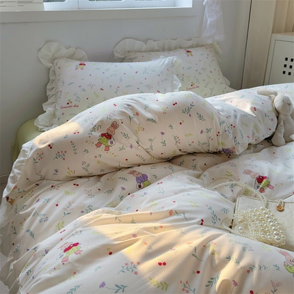 91家纺网 家纺一手货源 找家纺 （总）阿曼达 2023新款韩系ins风超柔亲肤水洗m花边印花四件套