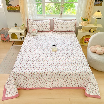 91家纺网 家纺一手货源 找家纺 久云居 2024新款双面全棉双层纱夹棉床盖 艾莎