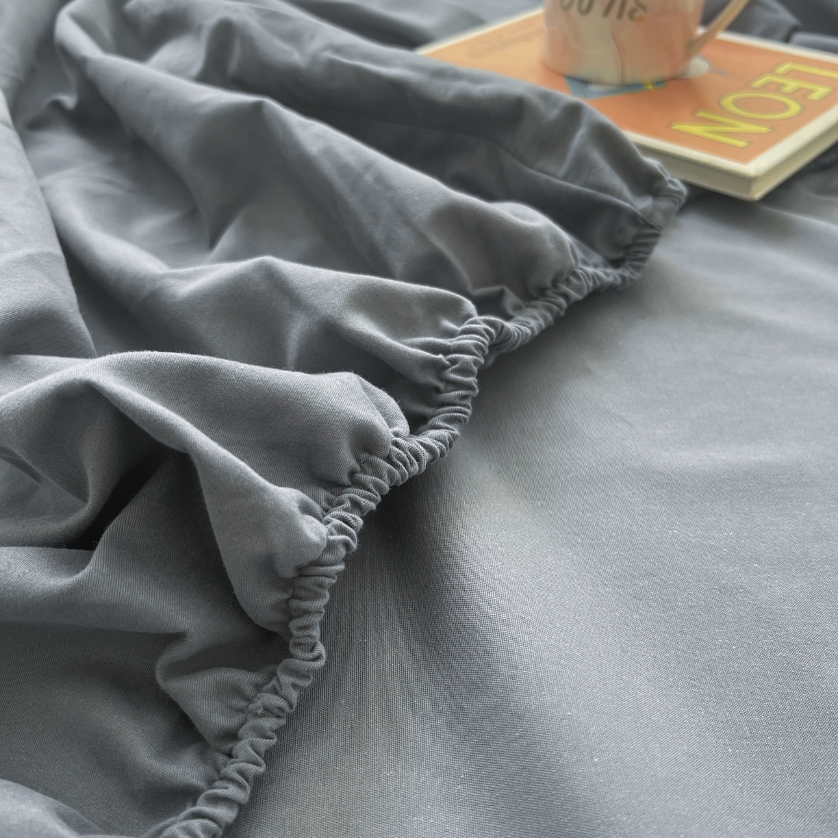 91家纺网 家纺一手货源 找家纺 米粒家纺 2024新款纯色磨毛床笠 晴空