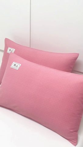 91家纺网 家纺一手货源 找家纺 宝时兰 2024新款纯色单枕套全棉加厚生态喷气磨毛纯棉口袋枕套 纯色-粉玉