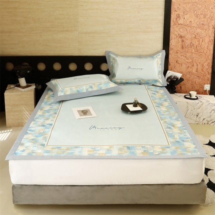 91家纺网 家纺一手货源 找家纺 （总）橘滋 2024新款轻奢简约法式数码印花冰丝凉席-场景二