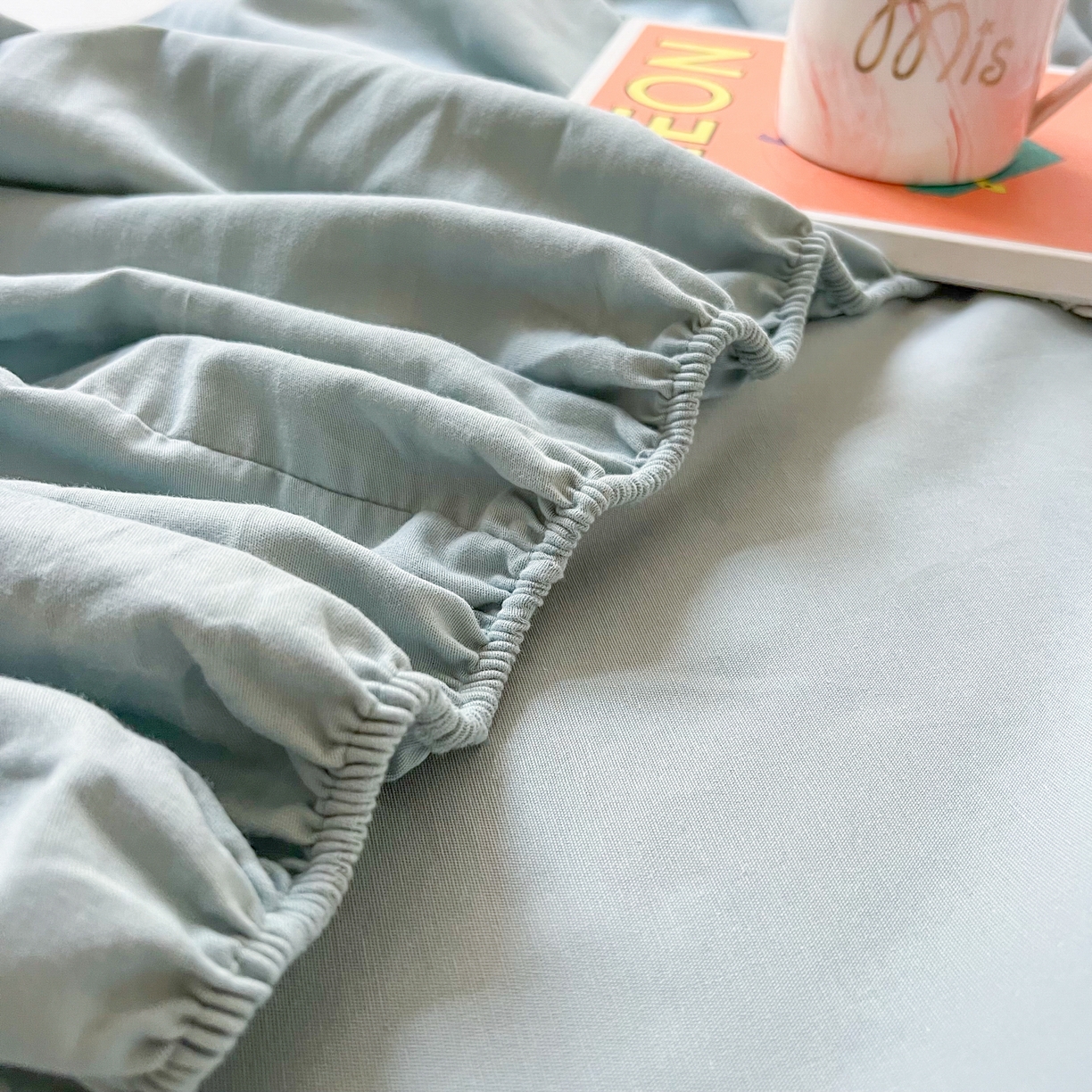 91家纺网 家纺一手货源 找家纺 米粒家纺 2024新款纯色磨毛床笠 天蓝