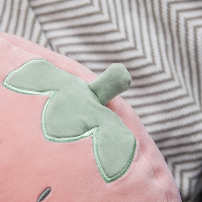 91家纺网 家纺一手货源 找家纺 （总）希诺 2024新款清新水果圆形刺绣抱枕靠垫