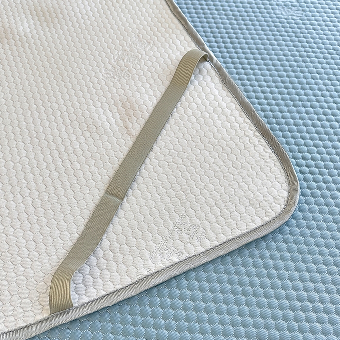 91家纺网 家纺一手货源 找家纺 凉百百 2024春夏新款冰豆豆凉感冰豆豆小米粒席空调席 天空蓝