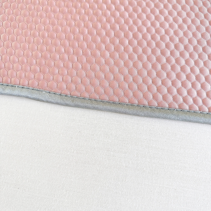 91家纺网 家纺一手货源 找家纺 凉百百 2024春夏新款冰豆豆凉感冰豆豆小米粒席空调席 少女粉