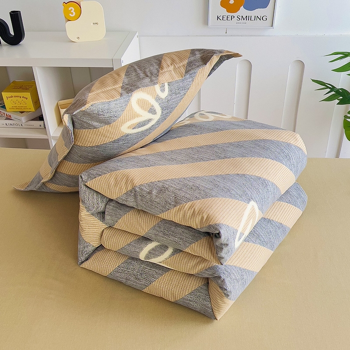 91家纺网 家纺一手货源 找家纺 优品阁 2024新款全棉磨毛学生上下铺三件套 一心一意