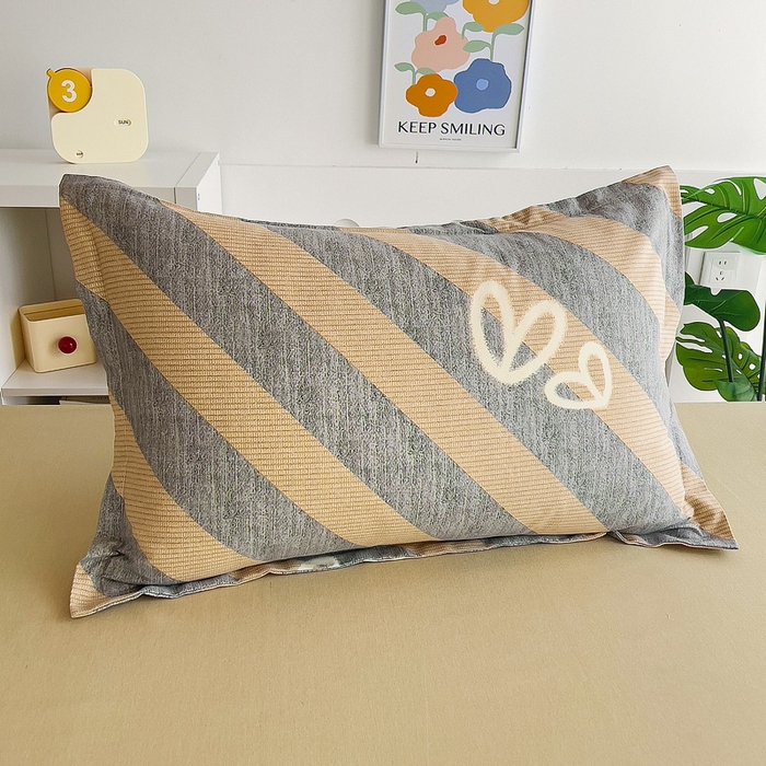 91家纺网 家纺一手货源 找家纺 优品阁 2024新款全棉磨毛学生上下铺三件套 一心一意