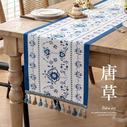 91家纺网 家纺一手货源 找家纺 （总）南通大梧纺织 2024新款轻法式东方格调桌旗-唐草