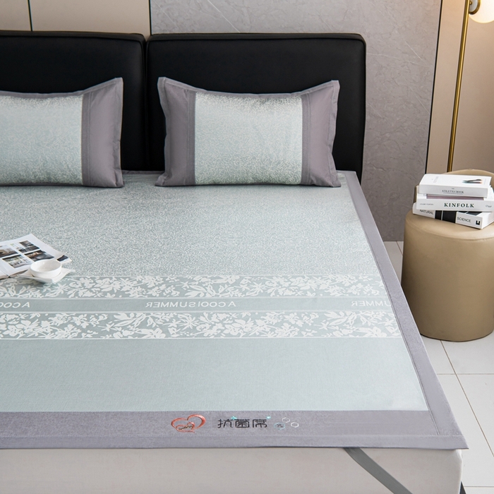 91家纺网 家纺一手货源 找家纺 爱宝被业 2025新款法式冰丝提花刺绣凉席 花漾 床单款