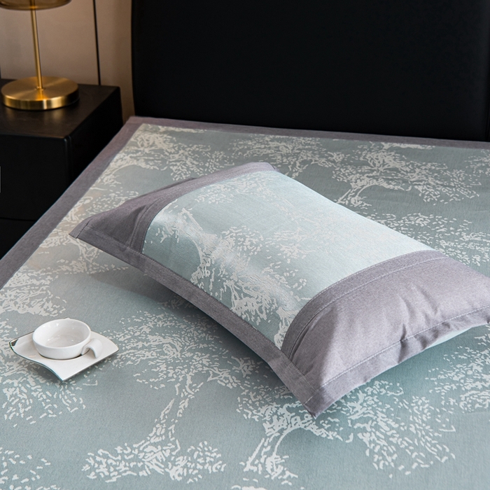 91家纺网 家纺一手货源 找家纺 爱宝被业 2025新款法式冰丝提花刺绣凉席 密林 床单款