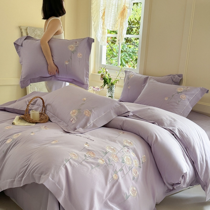91家纺网 家纺一手货源 找家纺 红番天家居馆 2025新款长绒棉全棉刺绣四件套-玫瑰之城 玫瑰之城-海葵紫