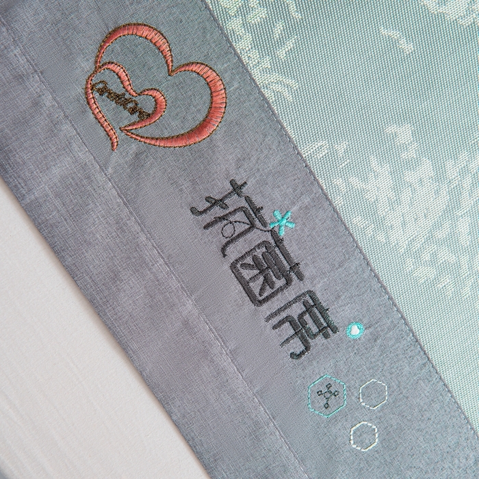 91家纺网 家纺一手货源 找家纺 爱宝被业 2025新款法式冰丝提花刺绣凉席 密林 床单款